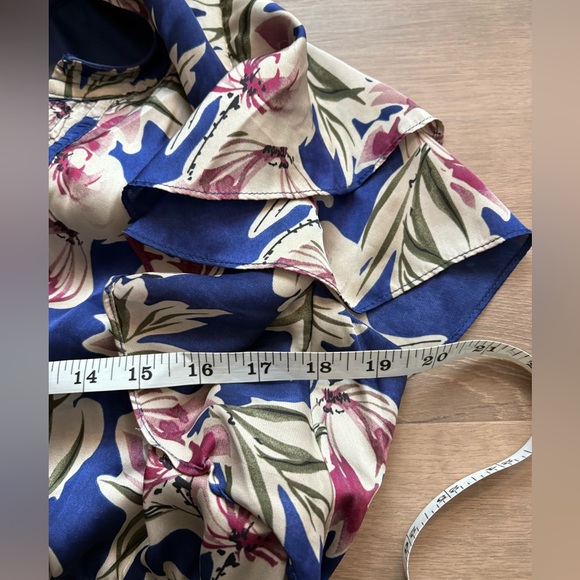 Gorgeous Julia Jordan Floral Tiered Maxi Dress - Picture 6 of 7